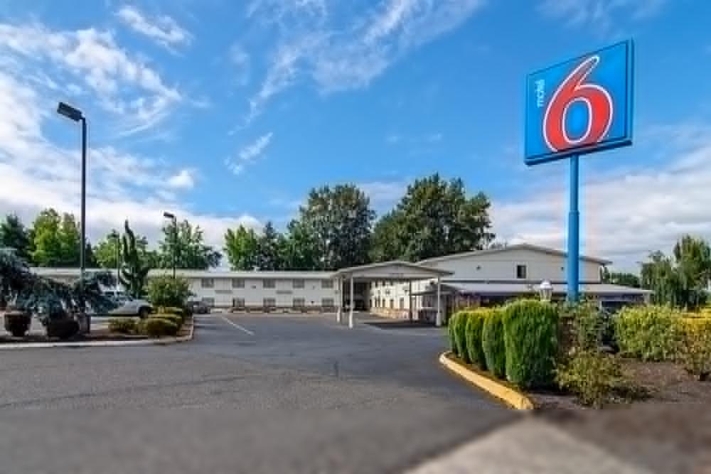 Motel 6 Gresham, Or - Portland מראה חיצוני תמונה